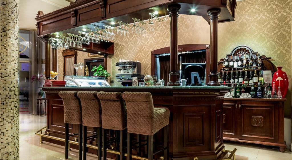 Hotel im. Jana Pawla II - Resim 15