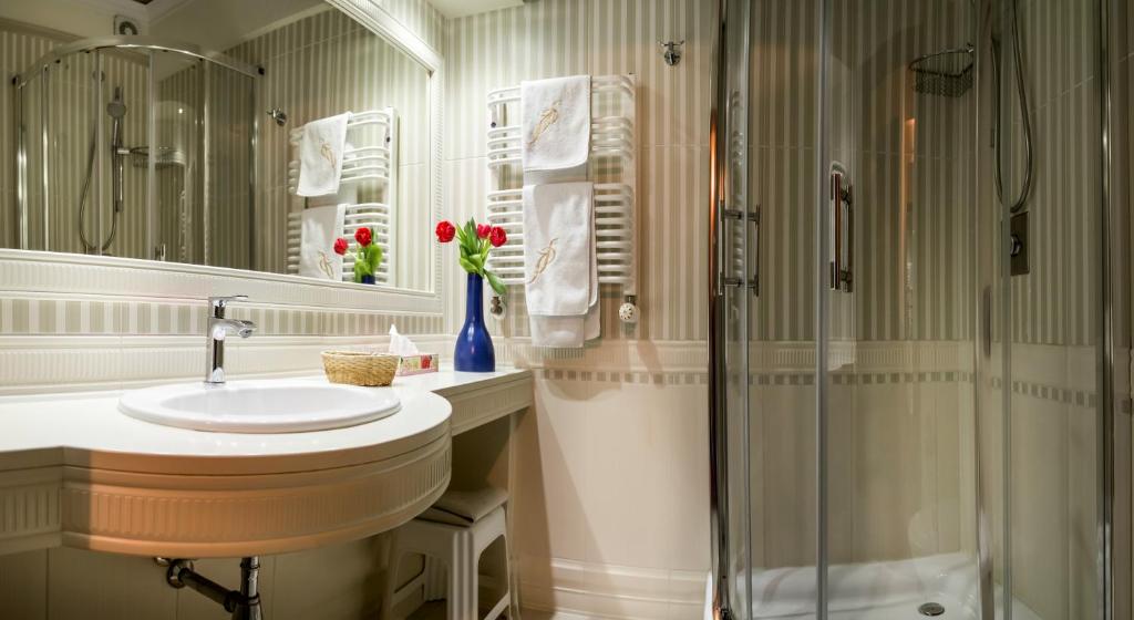 Hotel im. Jana Pawła II - 4