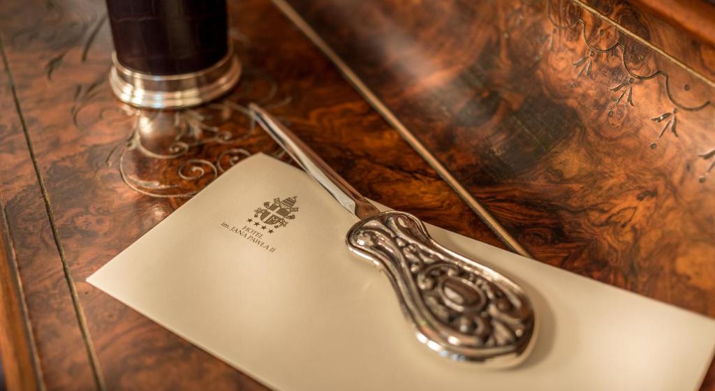 Hotel im. Jana Pawla II - Resim 21