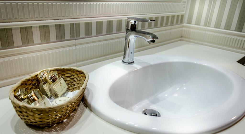 Hotel im. Jana Pawła II - 5