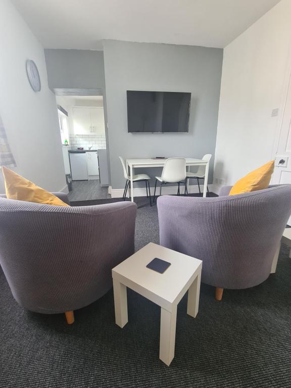 Meadowside Holiday Apartments - Superior Apartment