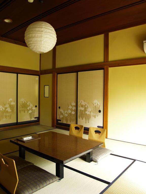 Fotografie z fotogalerie ubytování K's House Ito Onsen - Historical Ryokan Hostel v destinaci Ito