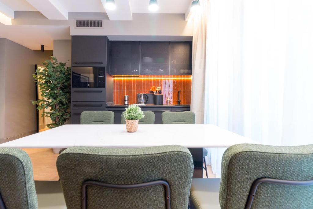 Old Town Apartments by Staynnapartments - 三居室公寓