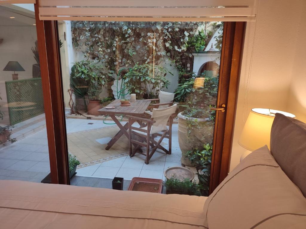 Studio Apollonia - 5