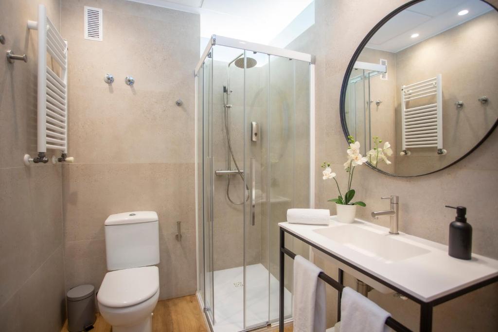 SingularStays Mar44, Valencia – Updated 2023 Prices
