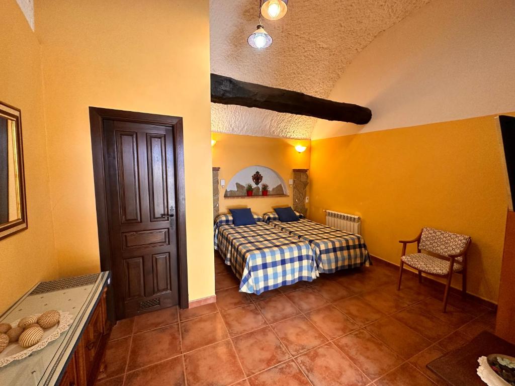 Cuevas La Granja - Zwillingszimmer In Der Höhle