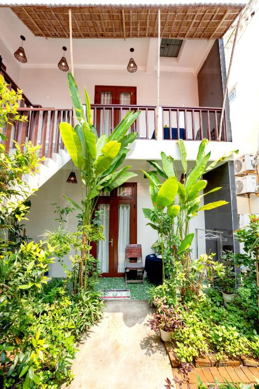 Zahrada ubytování Pink Beach Homestay