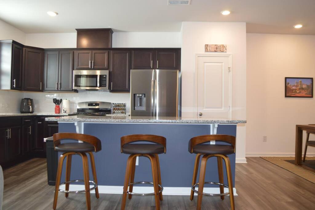 New/Modern Townhome near Downtown Durham, Durham Updated 2024 Prices