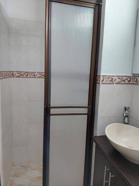 Imagen de la galería de Apartamento a 2 cuadras del estadio., en Cali