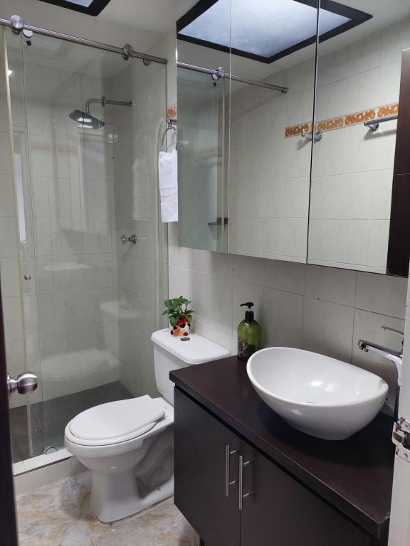 Imagen de la galería de Apartamento a 2 cuadras del estadio., en Cali