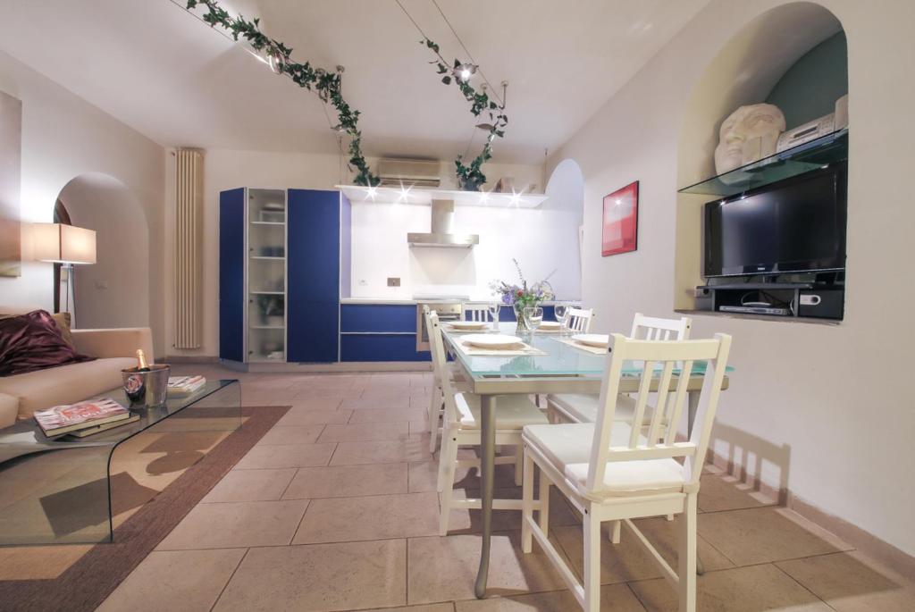 Duomo Deluxe Apartment