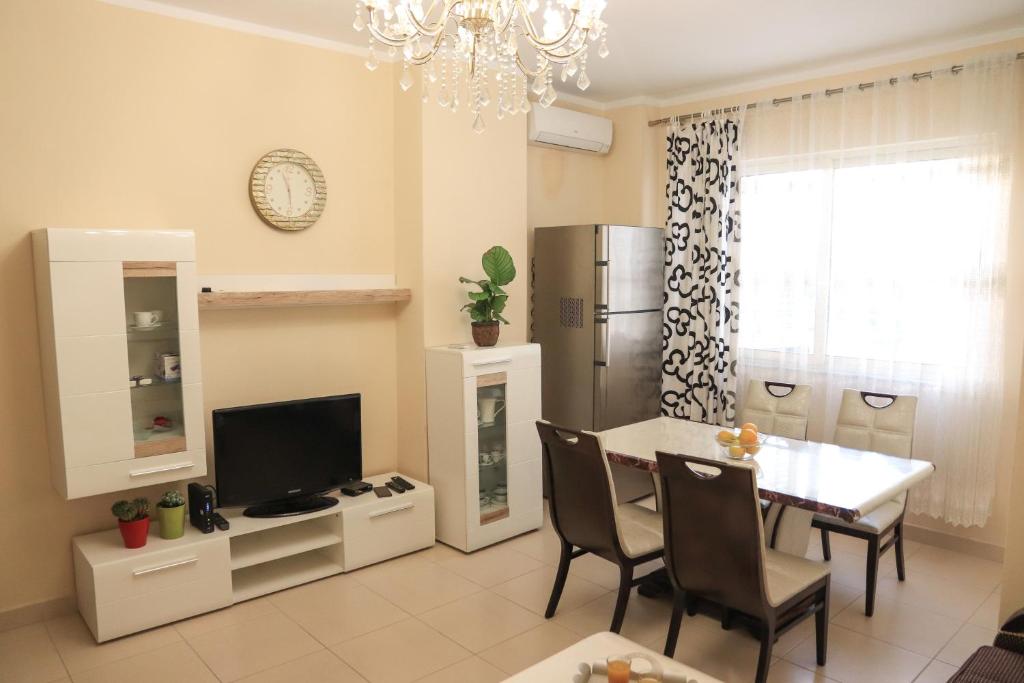Downtown lovely apartment - Imazhi 4
