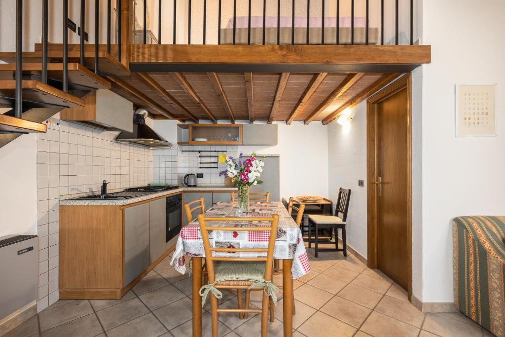 Kuchyňa alebo kuchynka v ubytovaní La Loggia Di Giulia
