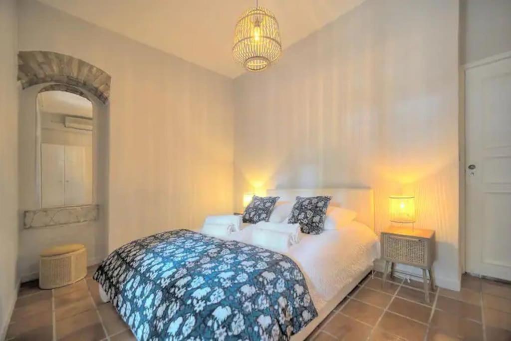 Fotografia z galérie ubytovania Charming appartement in a Manor in Cannes v Cannes