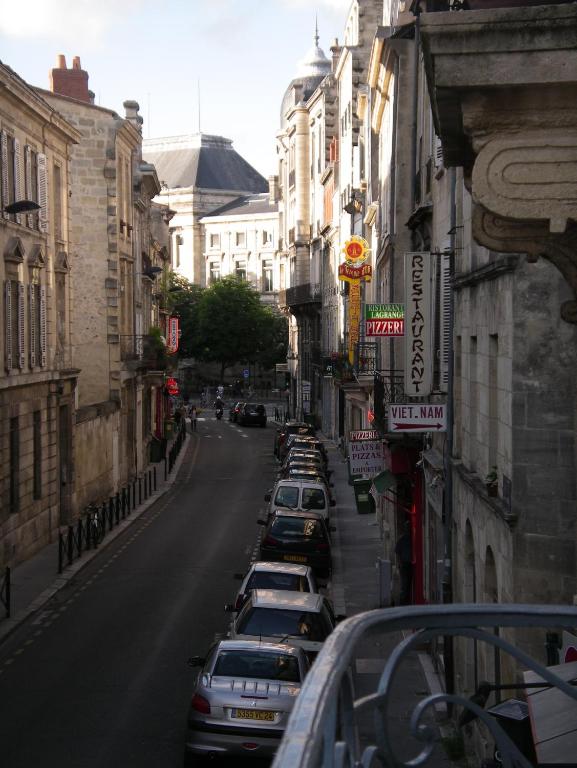 L'Invitation au Voyage - 9