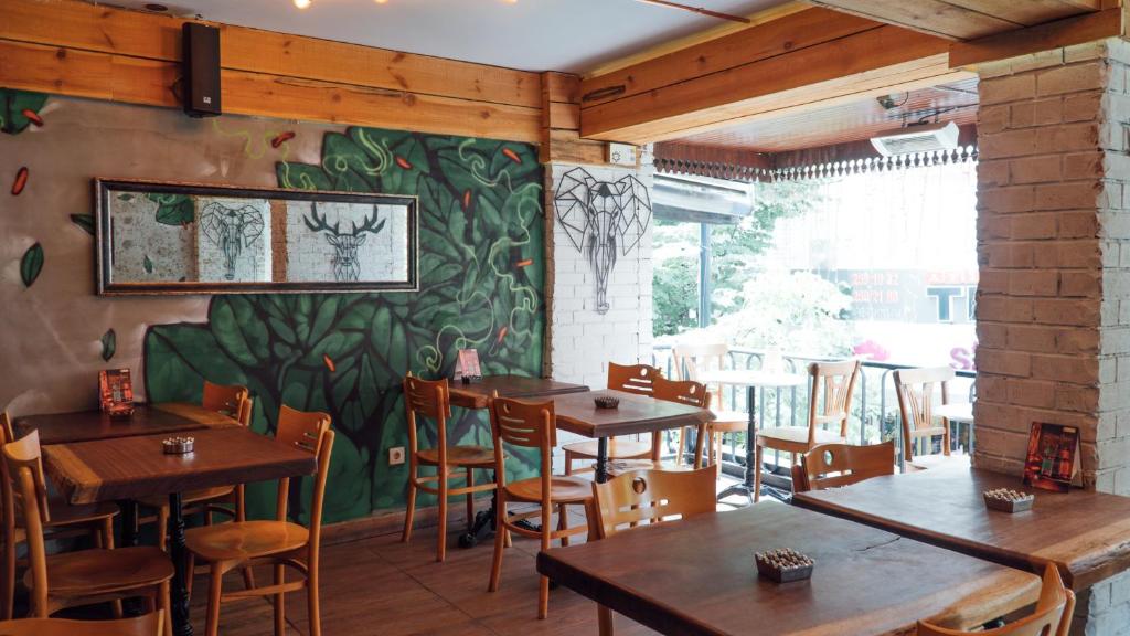 Restaurace v ubytování Barkod Otel
