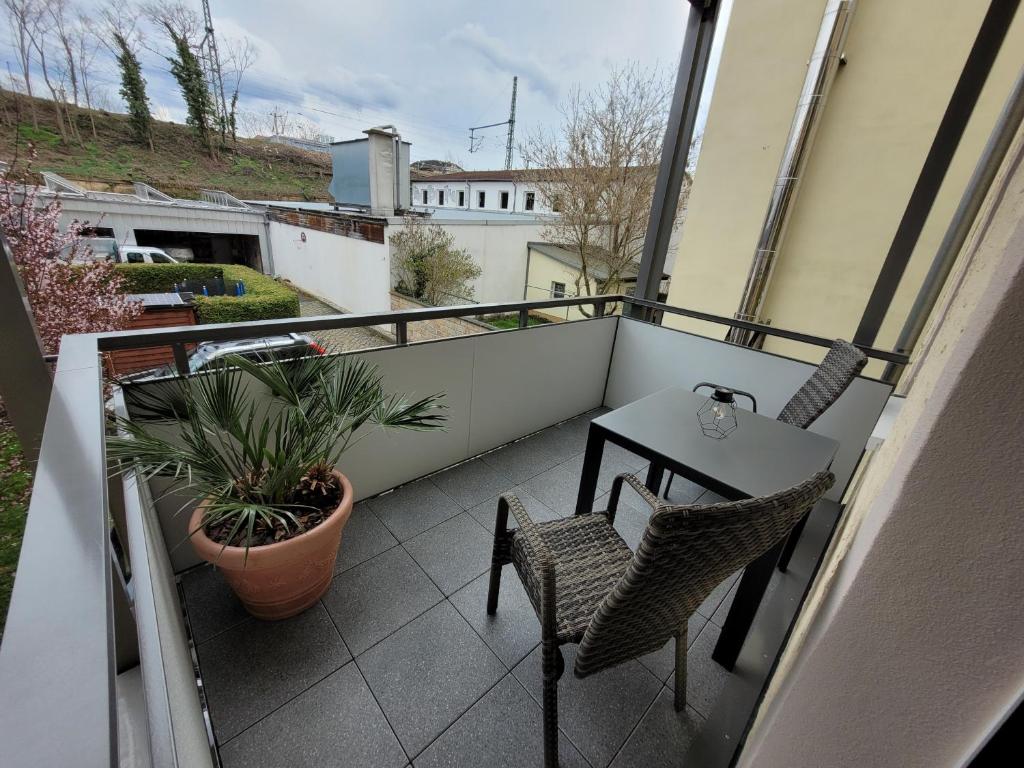 Ferienwohnung oder Studio Dresden-Neustadt inkl Parkplatz mit Balkon oder Terrasse - 2