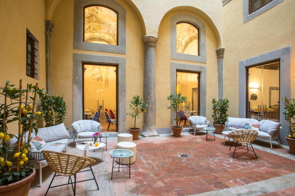 Casual Rinascimento Firenze - Resim 14