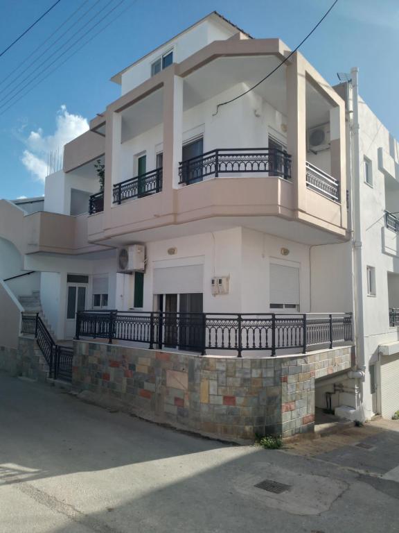 margarita village luxury apartement, Kalithies (updated prices 2024)