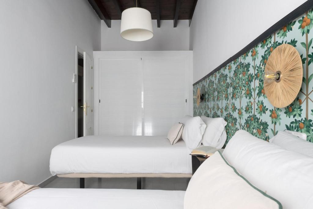 Booking.com: Triana Boutique Apartments by Hommyhome ...