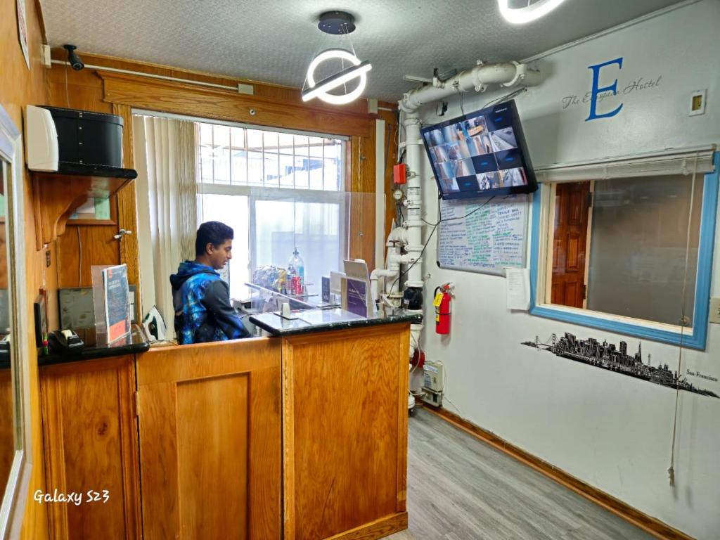 TV a/nebo společenská místnost v ubytování European Hostel