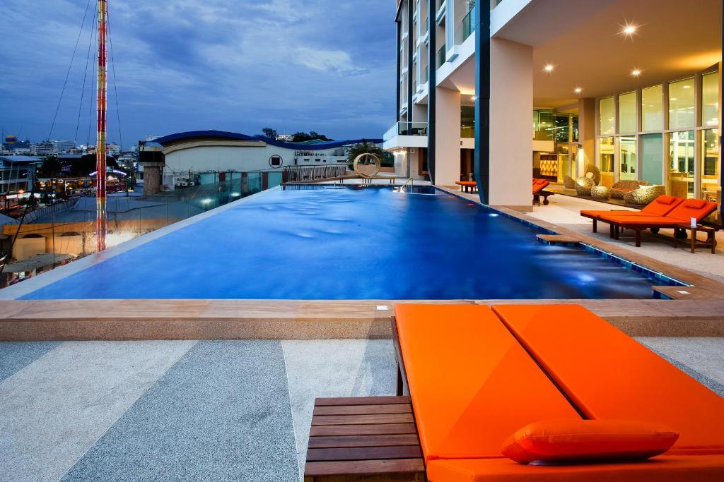 Balihai Bay Pattaya - Resim 18