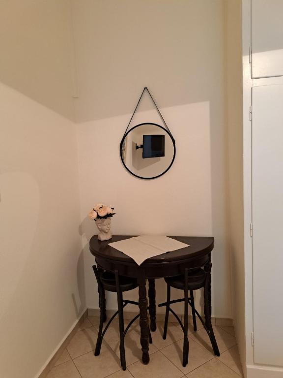 Fotografie z fotogalerie ubytování Persefoni's Room v destinaci Néa Kíos