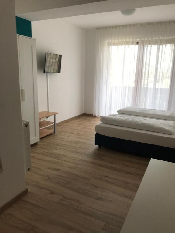 Landgasthof Felsenkeller - 5