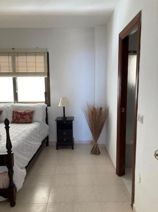 Fotografie z fotogalerie ubytování Espacioso apartamento de dos dormitorios en Mijas v destinaci Mijas