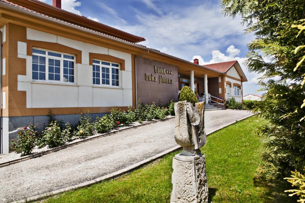 Zahrada ubytování Hotel Doña Jimena