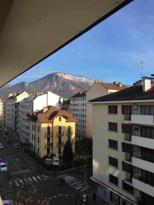 Výhľad na hory alebo výhľad na hory priamo z apartmánu