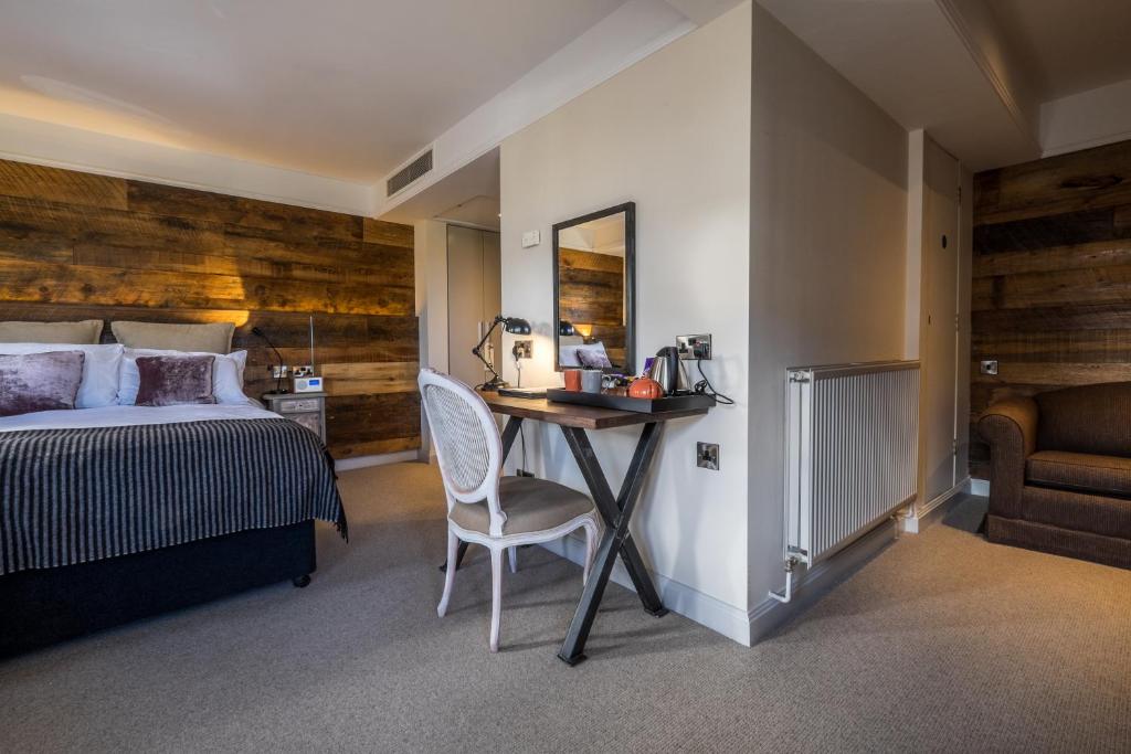 The Alexander Pope Hotel - Double Room With Balcony