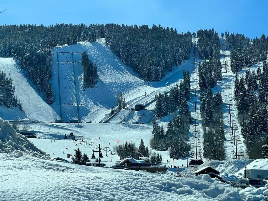冬のLuxe Deer Valley Condoの様子