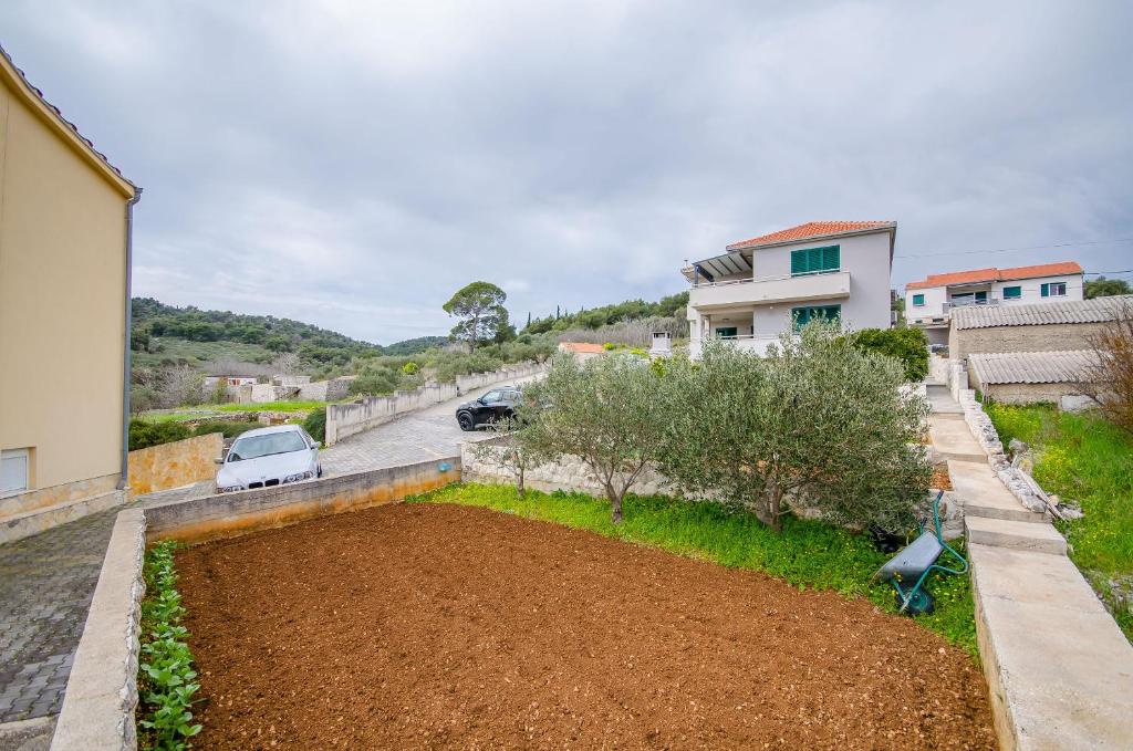 Apartments Doric, Slatine (updated prices 2024)