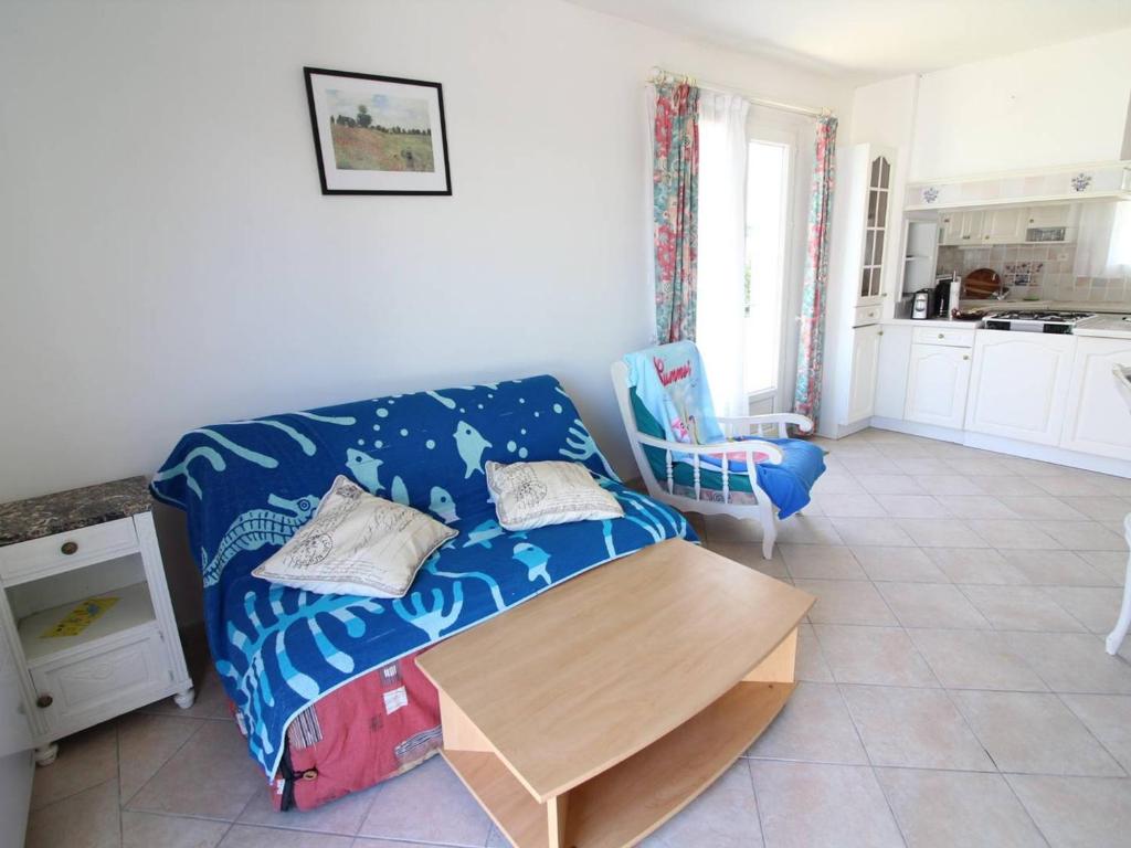 Kuchyňa alebo kuchynka v ubytovaní Maison au calme avec jardin près plage, 6 couchages, animaux admis - La Brée-les-Bains - FR-1-246A-220