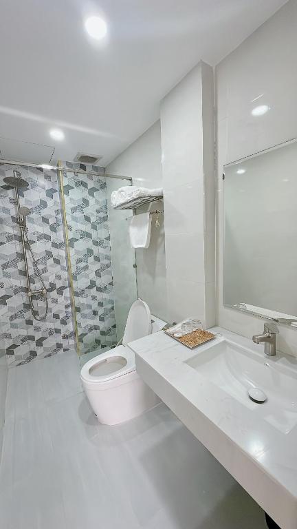 Koupelna v ubytování PARIS HOTEL