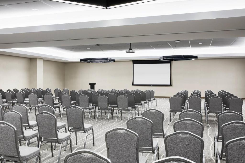 Residence Inn By Marriott Dallas By The Galleria photo