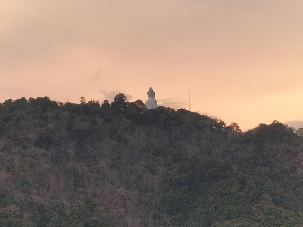 Kata Beach Studio Phuket - Resim 6