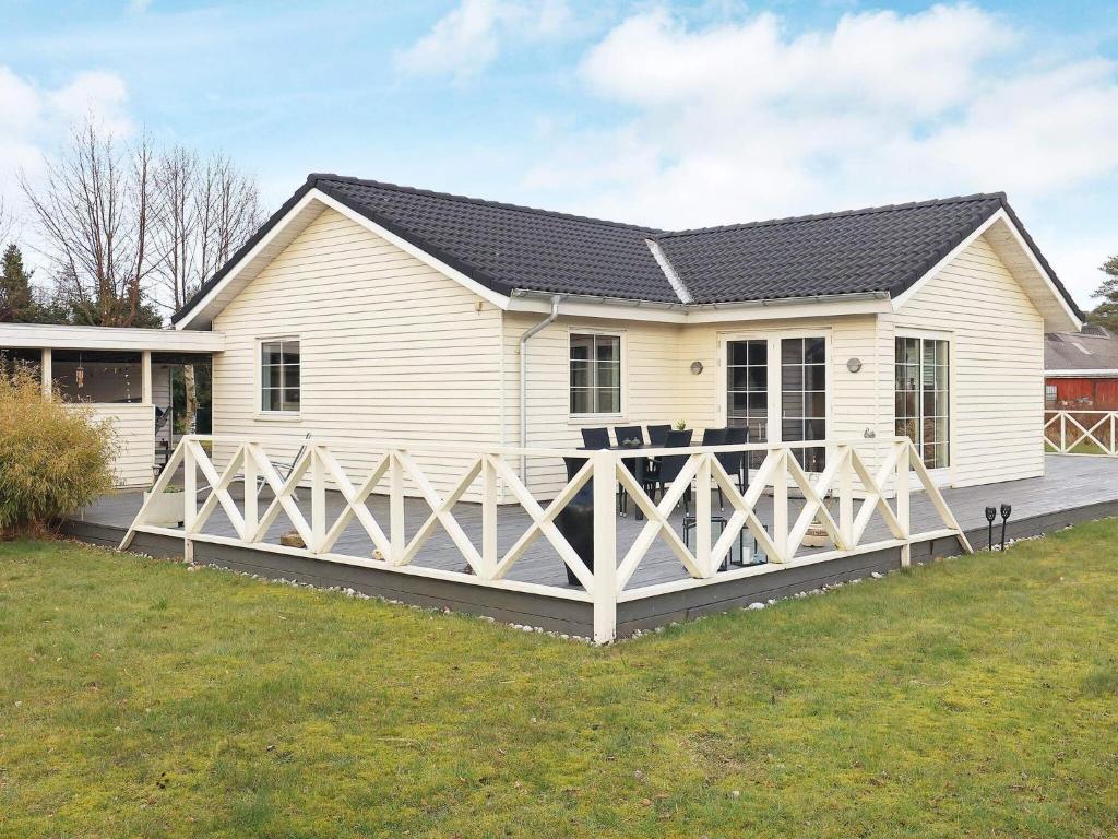 Φωτογραφία από το άλμπουμ του 7 person holiday home in Hals-By Traum σε Hals