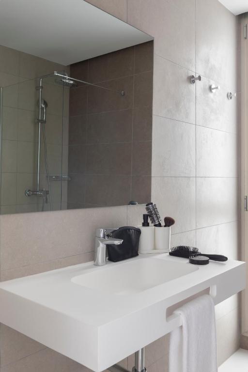 Kora Nivaria Beach - Infinity Blue Premium Apartment With Sea View