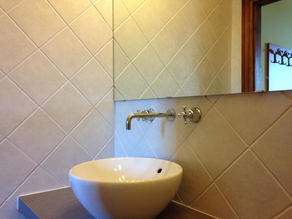 A bathroom at Hotel Il Caminetto