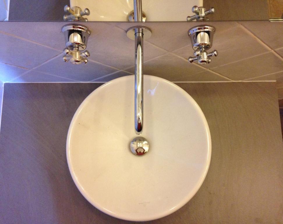 A bathroom at Hotel Il Caminetto