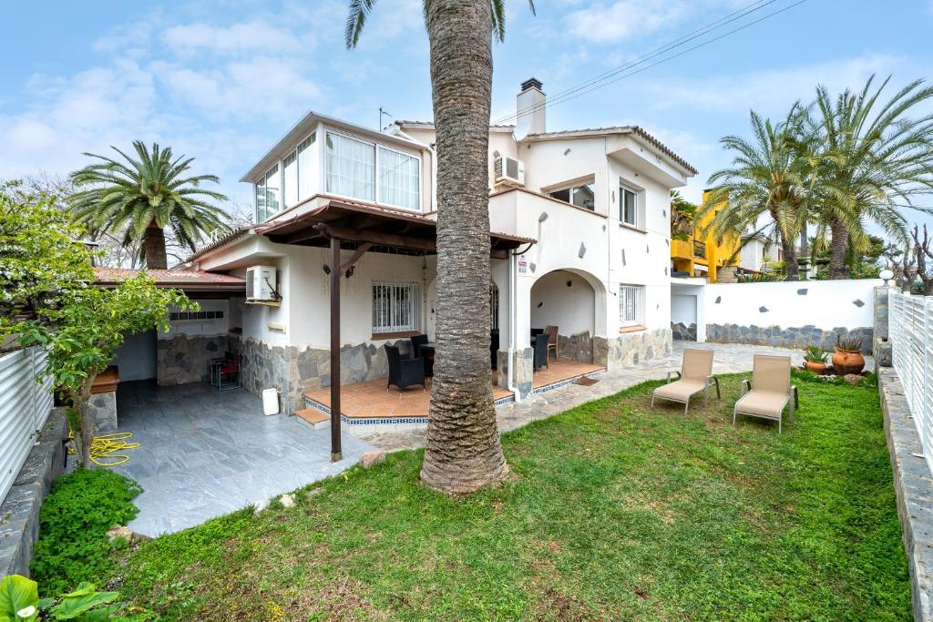 Global María, Cambrils – Precios actualizados 2023