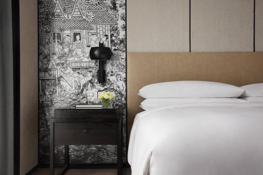 Bangkok Marriott Hotel The Surawongse - 8