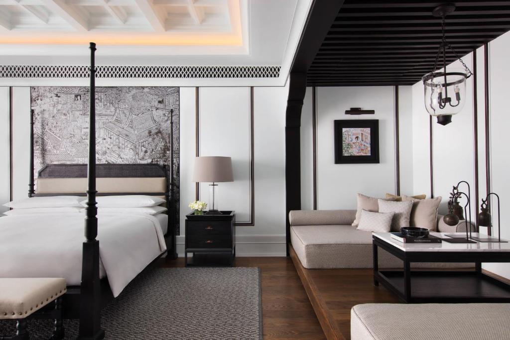 Giường trong phòng chung tại Bangkok Marriott Hotel The Surawongse