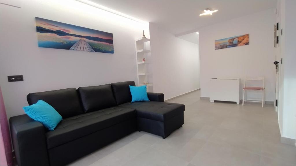 Apartamentos Tamarindo Santa Pola, Santa Pola – Updated 2023 ...