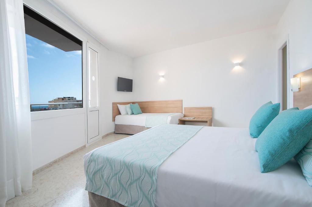 Hotel Lloret Santa Rosa by Pierre & Vacances, Lloret de Mar ...