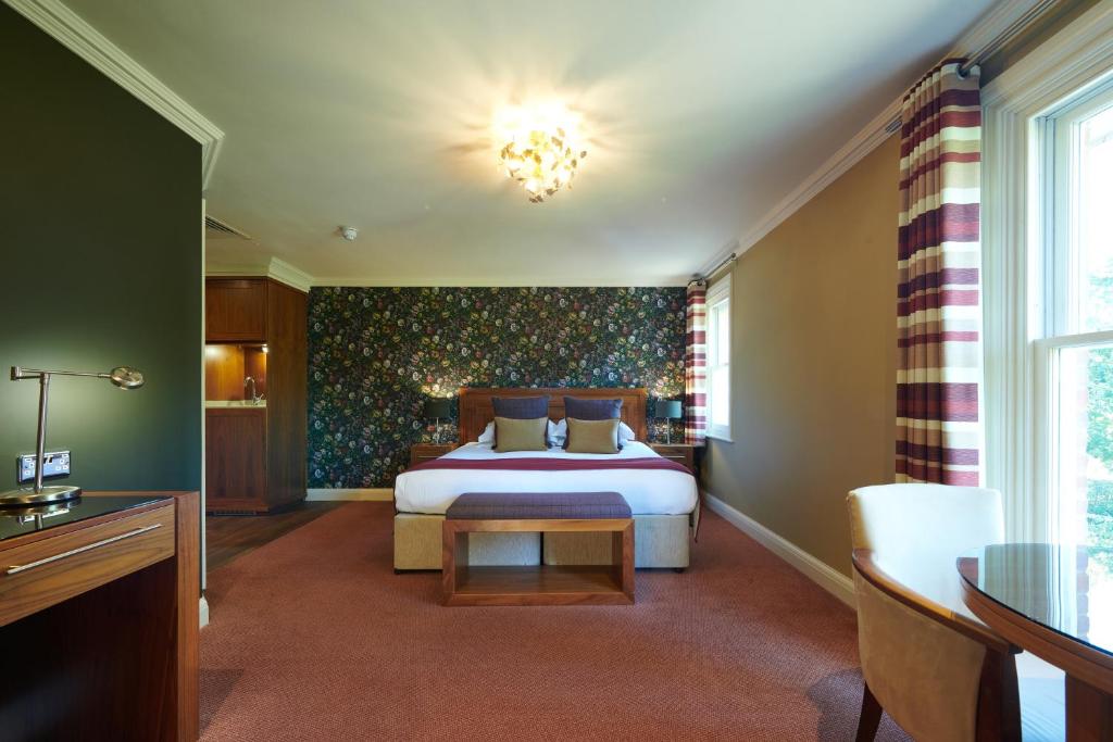 Park Farm Hotel photo