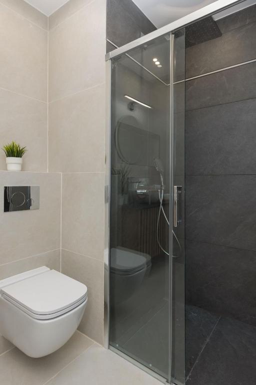 Exceptional Business Apartments by Noclegi Renters - Resim 28