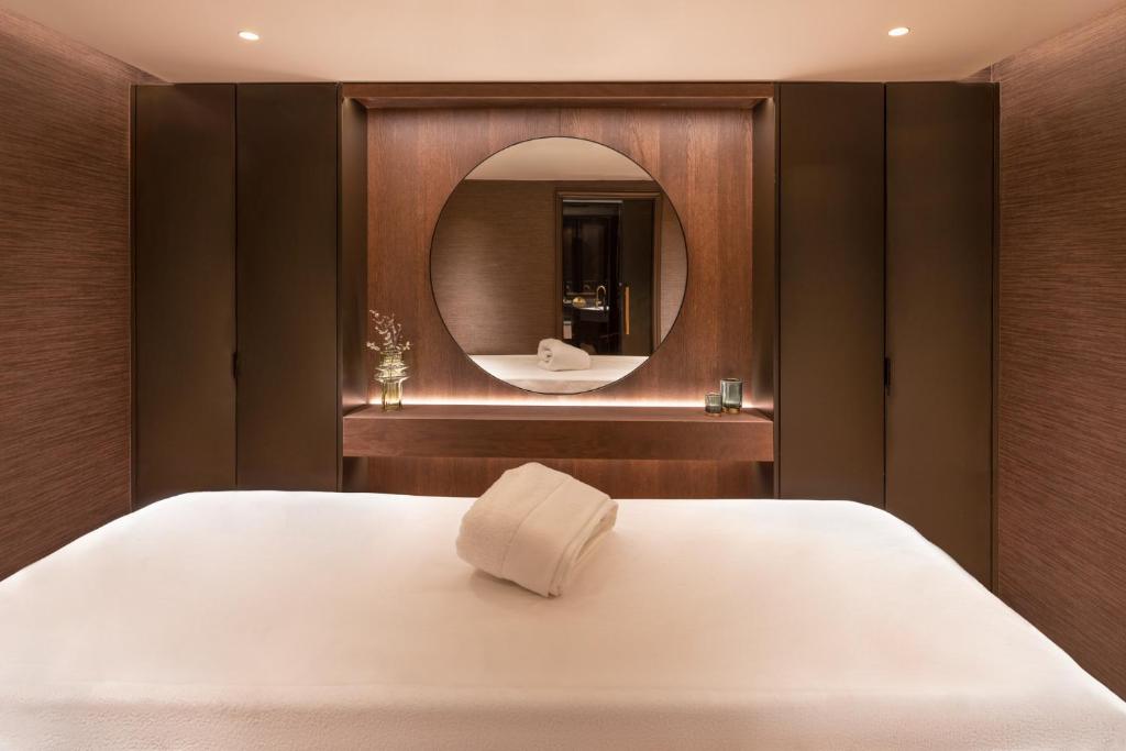 Postel nebo postele na pokoji v ubytování Hotel MIM Andorra